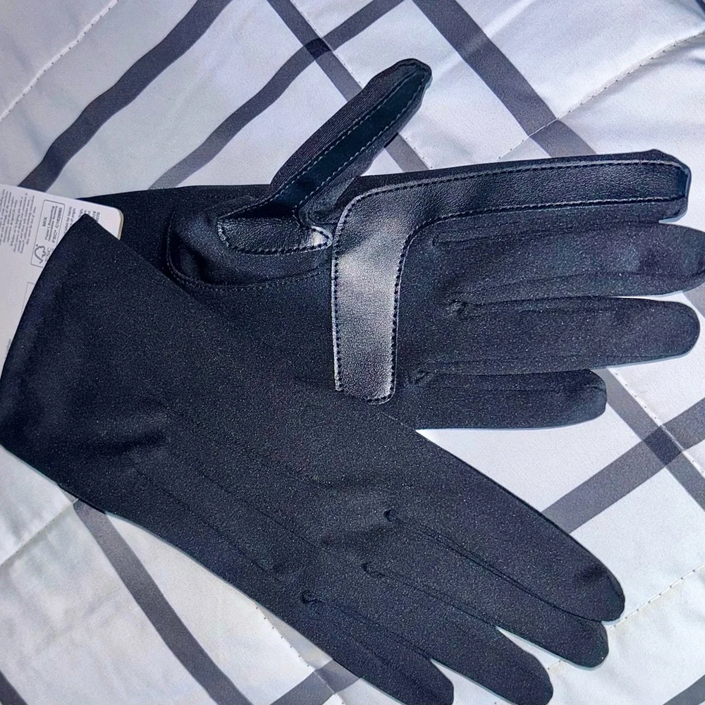 ISOTONER WMNS | BLK Spandex Cold Weather Stretch Gloves |  Fleece Lining | L/XL - Picture 5 of 10